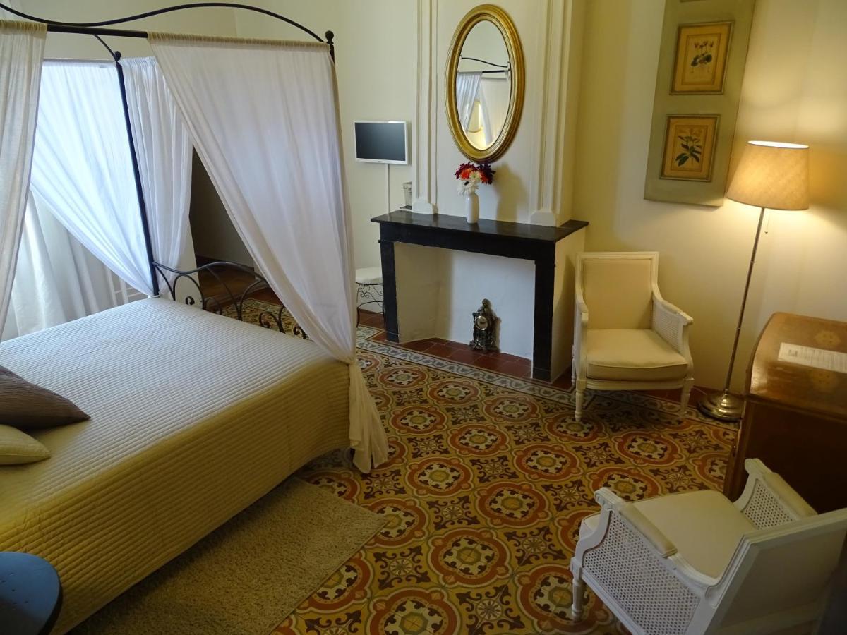 Chambres D'Hotes Belle Vigneronne Монтаньяк Экстерьер фото