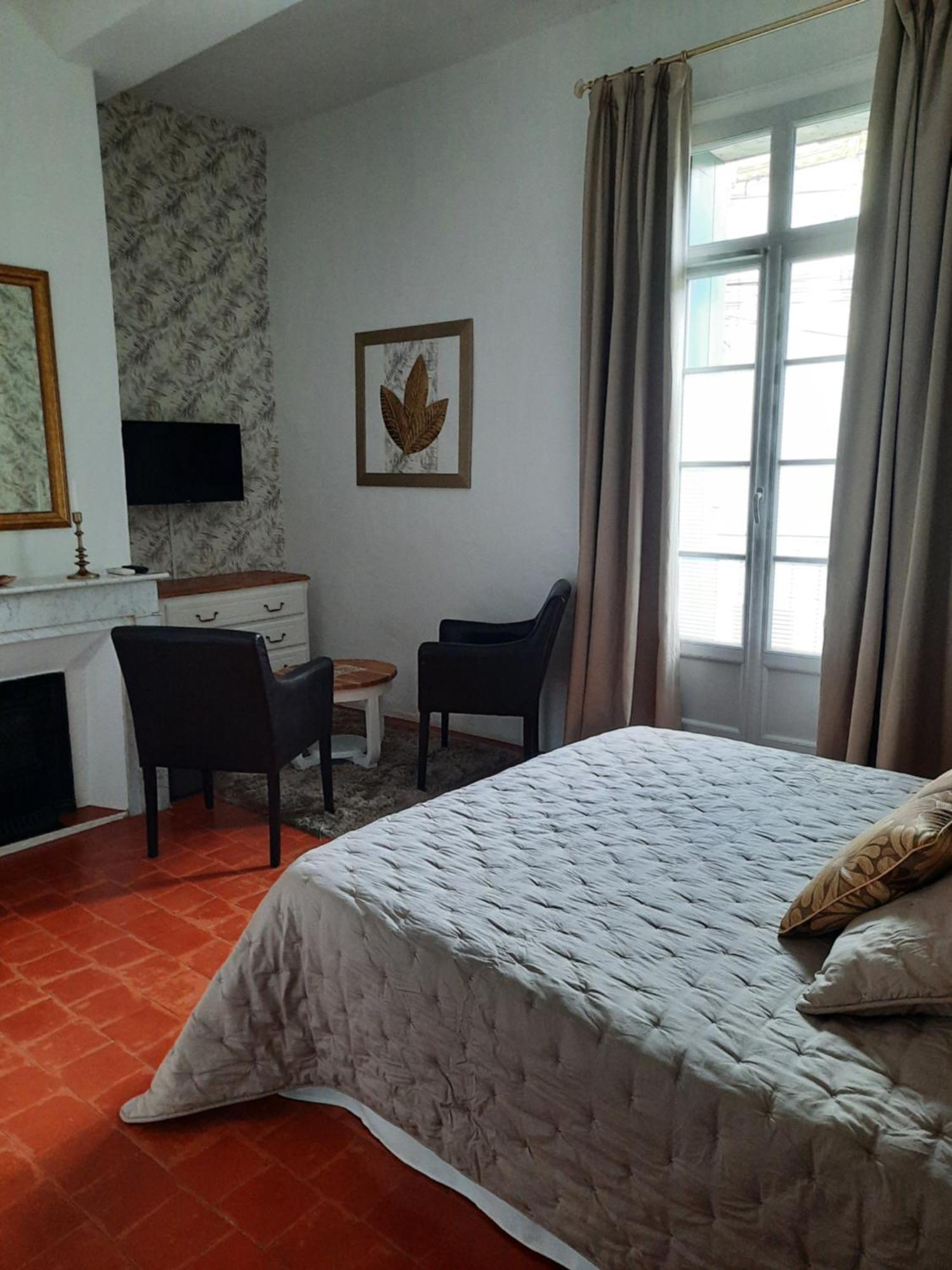 Chambres D'Hotes Belle Vigneronne Монтаньяк Экстерьер фото