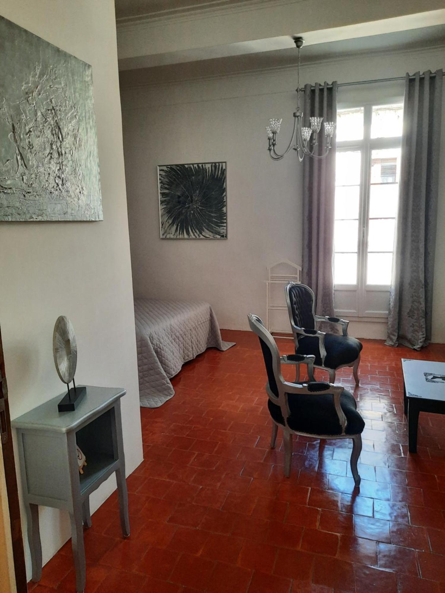 Chambres D'Hotes Belle Vigneronne Монтаньяк Экстерьер фото