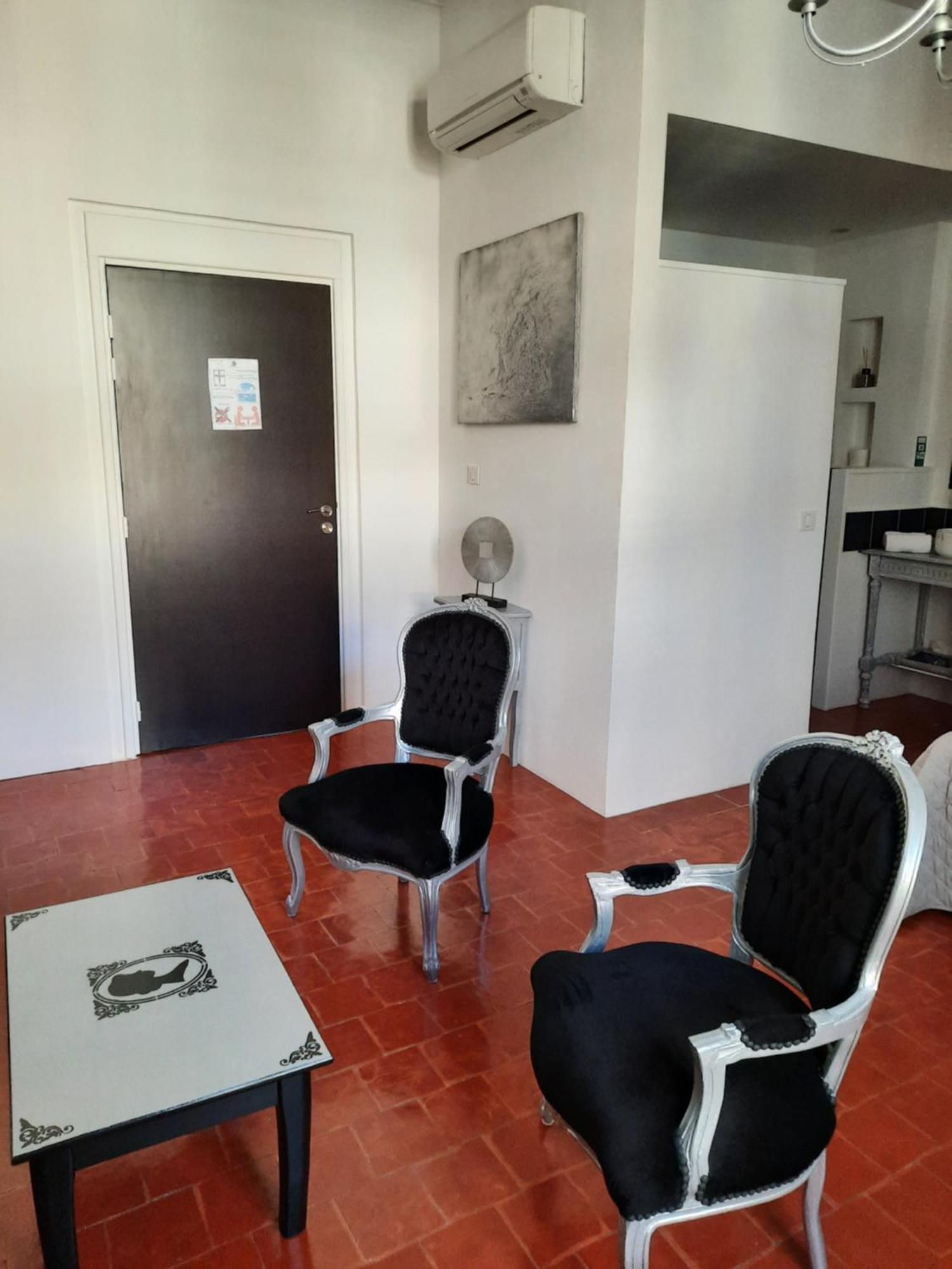 Chambres D'Hotes Belle Vigneronne Монтаньяк Экстерьер фото